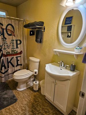 Bathroom, Interior