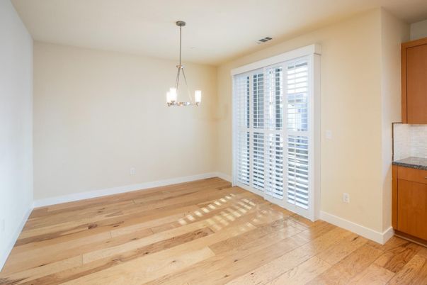 Empty room, Interior, Pendant Lights, Wood Texture Flooring