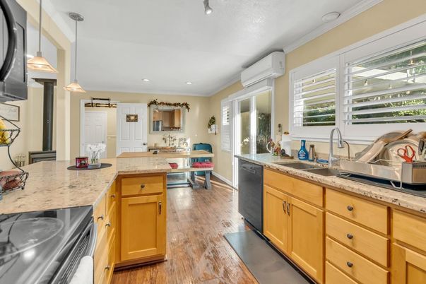 Interior, Kitchen, Pendant Lights, Recessed Lighting, Wood Texture Flooring