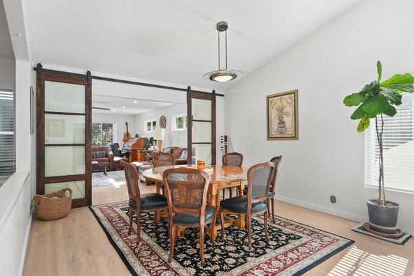 Dining room, Interior, Living room, Recessed Lighting, Wood Texture Flooring