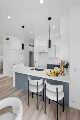 Interior, Kitchen, Pendant Lights, Recessed Lighting, Wood Texture Flooring