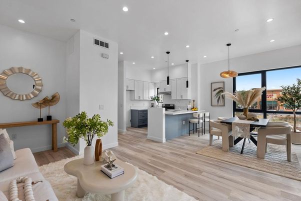 Dining room, Interior, Kitchen, Pendant Lights, Recessed Lighting, Wood Texture Flooring