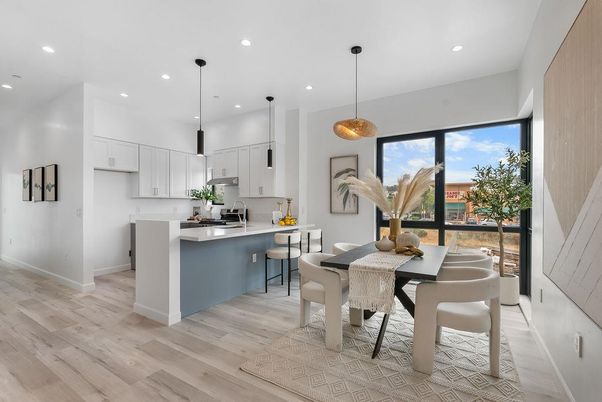 Dining room, Interior, Kitchen, Pendant Lights, Recessed Lighting, Wood Texture Flooring