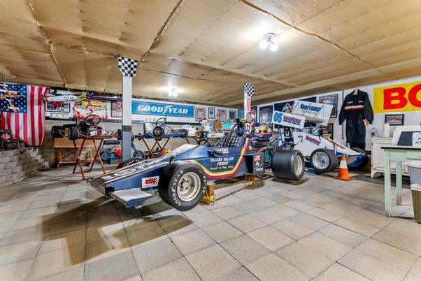 Garage, Interior, Wooden Ceilings