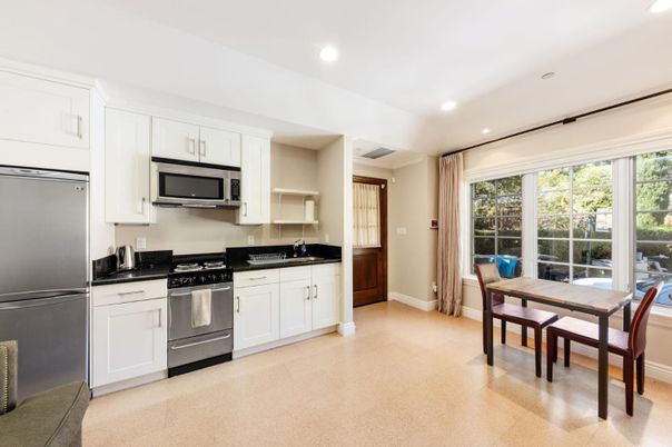 Dining room, Interior, Kitchen, Recessed Lighting, Stainless Steel Appliances