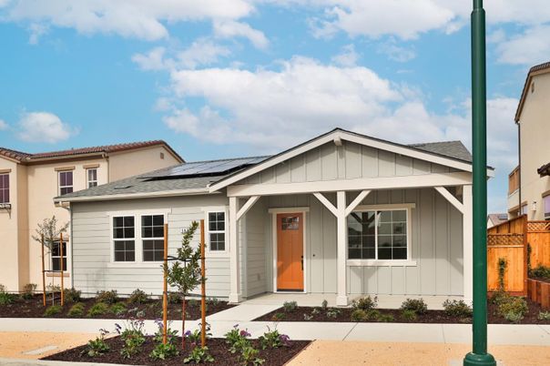 Exterior, Facade, Solar Panels, Ranch