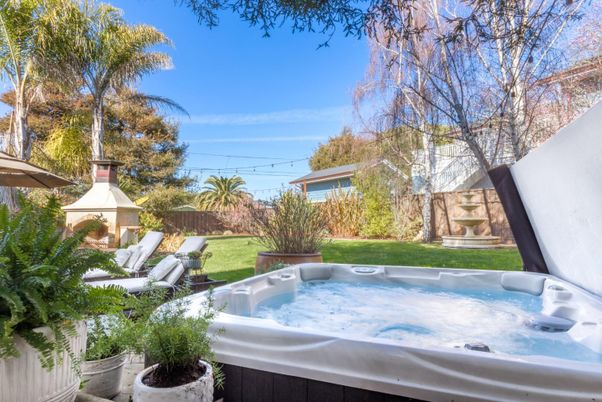 Backyard, Exterior, Hot Tub