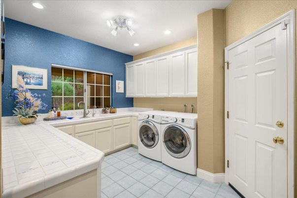 Interior, Recessed Lighting, Washer