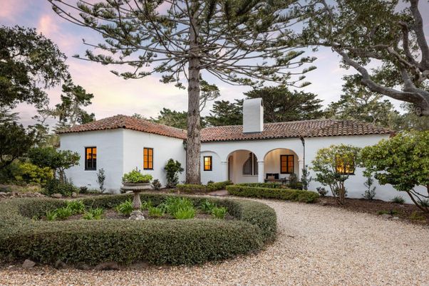 Backyard, Exterior, Facade, Spanish Mediterranean