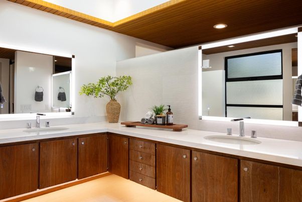Bathroom, Dual Sink Vanities, Interior, Recessed Lighting