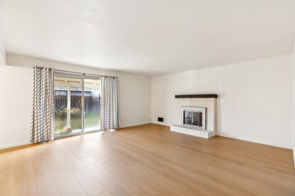 Empty room, Fireplace, Interior, Wood Texture Flooring