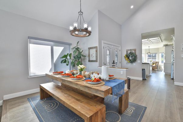 Dining room, Interior, Kitchen, Pendant Lights, Recessed Lighting, Wood Texture Flooring