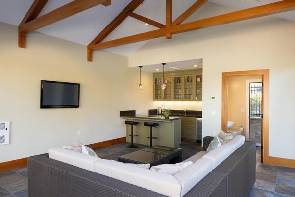 Interior, Living room, Pendant Lights, Recessed Lighting, Wooden Beams