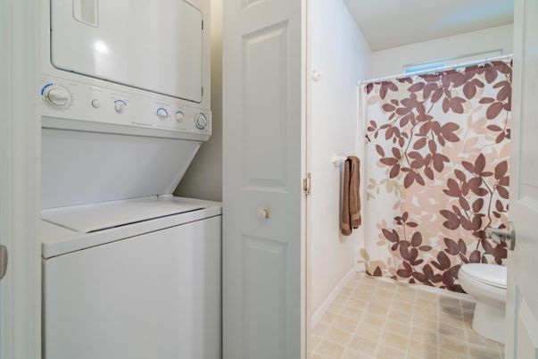 Bathroom, Interior, Utility Closets, Washer
