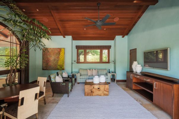 Dining room, Interior, Living room, Recessed Lighting, Wooden Beams, Wooden Ceilings