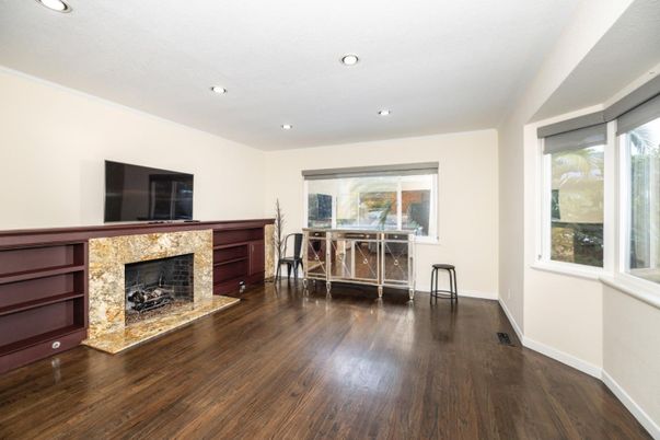Fireplace, Interior, Recessed Lighting, Wood Texture Flooring