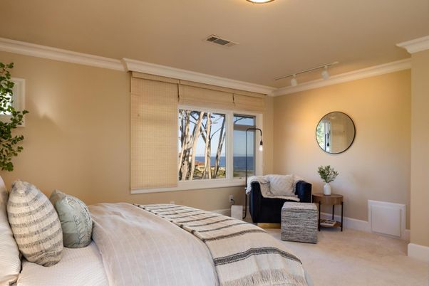 Bedroom, Interior, Water