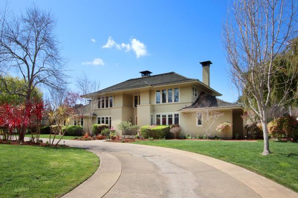 Backyard, Exterior, Facade, French Provincial