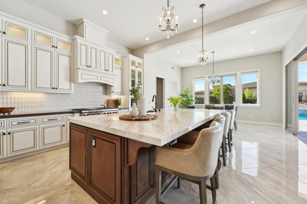 Chandelier, Dining room, Interior, Kitchen, Recessed Lighting