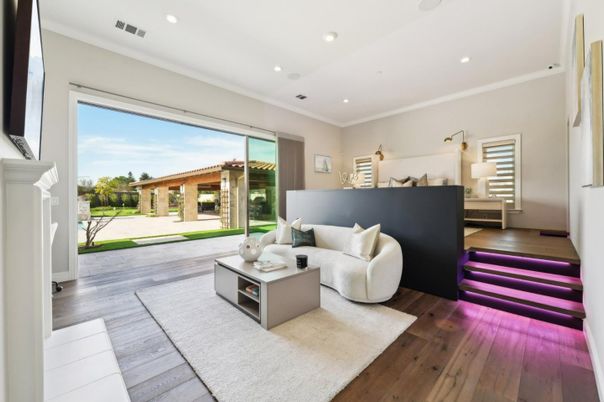 Fireplace, Interior, Living room, Recessed Lighting, Wood Texture Flooring