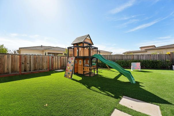 Backyard, Exterior, Playground