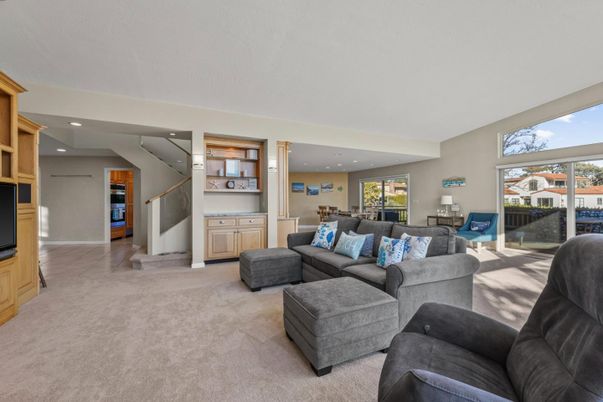 Dining room, Interior, Living room, Recessed Lighting