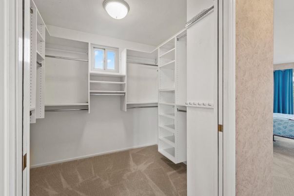 Interior, Walk-in Closets
