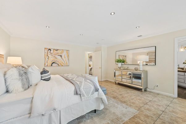 Bedroom, Interior, Recessed Lighting