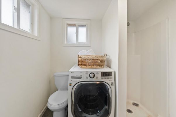 Bathroom, Interior, Utility Closets, Washer