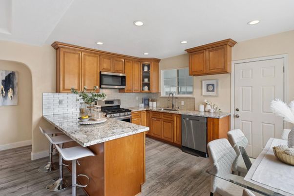 Interior, Kitchen, Recessed Lighting, Stainless Steel Appliances, Wood Texture Flooring