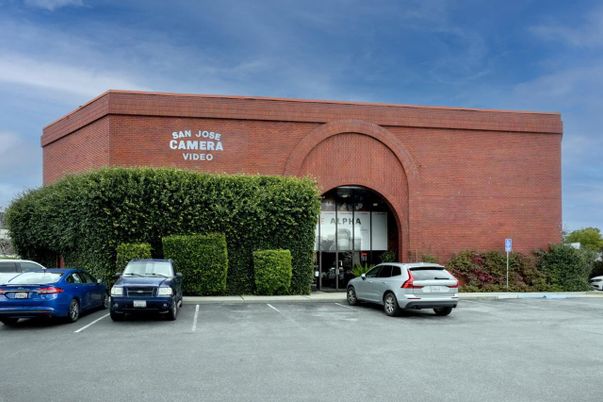 Exterior, Facade, None