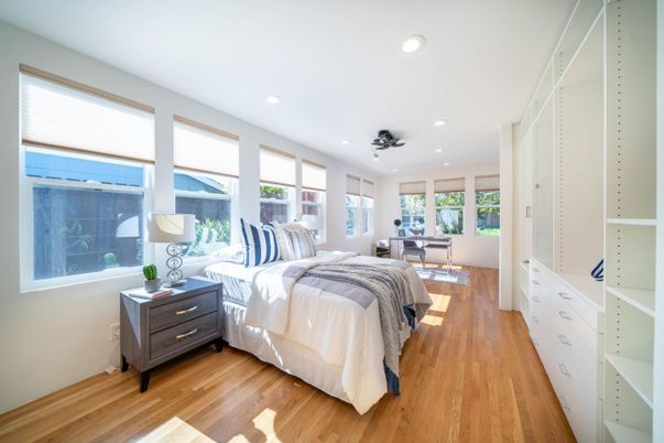 Bedroom, Home Office, Interior, Recessed Lighting, Wood Texture Flooring