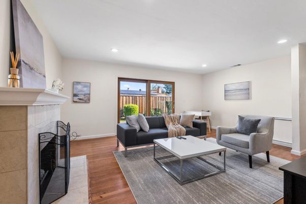 Fireplace, Interior, Living room, Recessed Lighting, Wood Texture Flooring