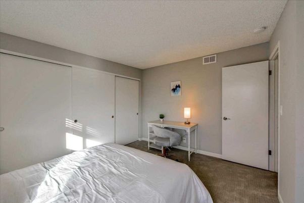 Bedroom, Home Office, Interior
