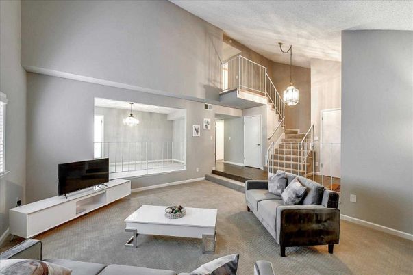 Interior, Living room, Pendant Lights