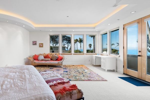 Bedroom, Home Office, Interior, Recessed Lighting, Water