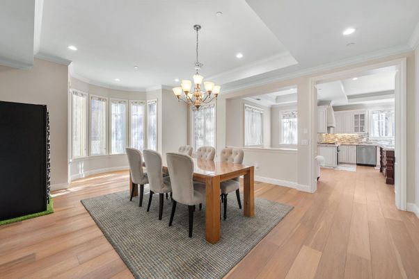 Chandelier, Dining room, Interior, Kitchen, Recessed Lighting, Wood Texture Flooring