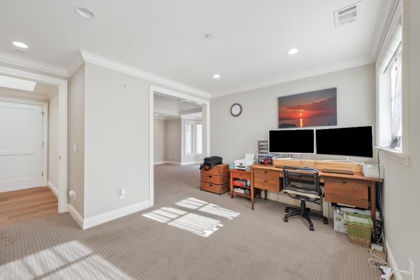 Home Office, Interior, Recessed Lighting, Wood Texture Flooring
