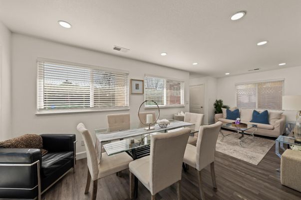 Dining room, Interior, Living room, Recessed Lighting, Wood Texture Flooring