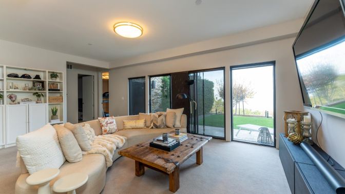 Interior, Living room