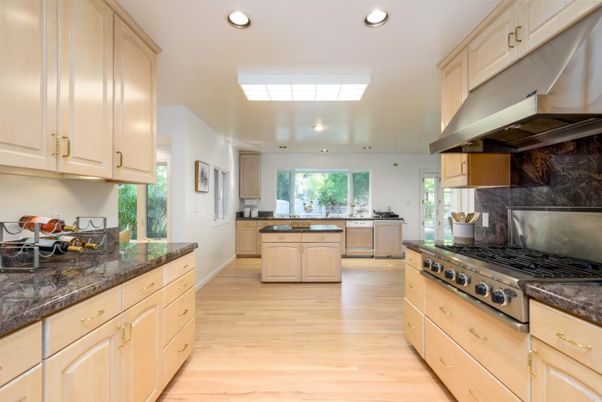 Interior, Kitchen, Recessed Lighting, Wood Texture Flooring