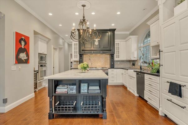 Chandelier, Interior, Kitchen, Recessed Lighting, Stainless Steel Appliances, Wood Texture Flooring
