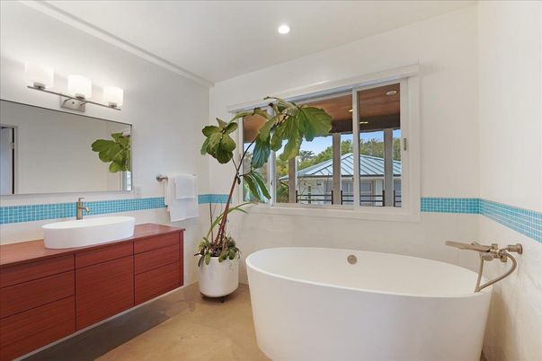 Bathroom, Free Standing Baths, Interior, Recessed Lighting