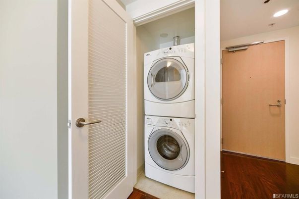 Interior, Recessed Lighting, Utility Closets, Washer, Wood Texture Flooring
