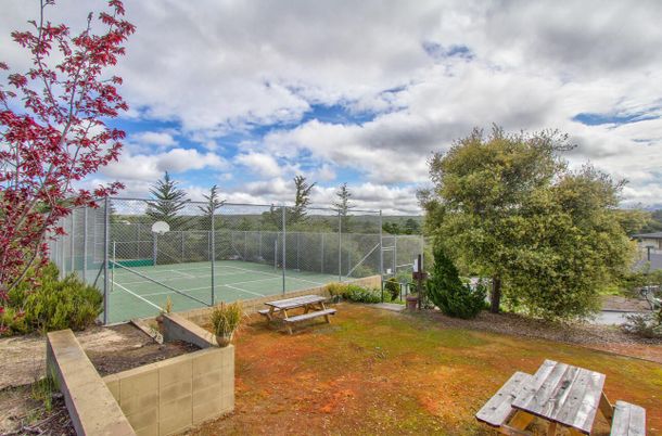 Exterior, Tennis Courts