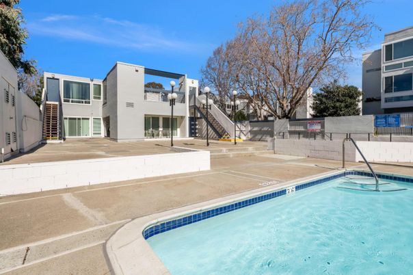Exterior, Playground, Pool