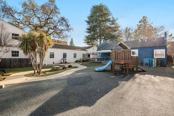 Backyard, Exterior, Playground