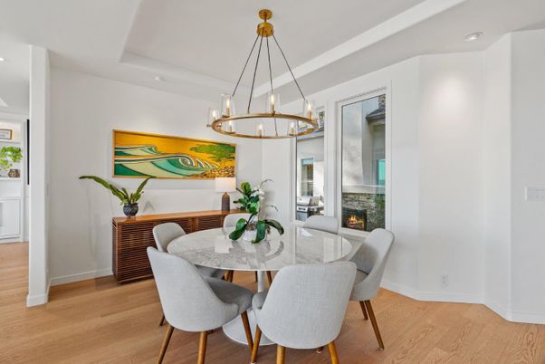 Chandelier, Dining room, Interior, Pendant Lights, Recessed Lighting, Wood Texture Flooring