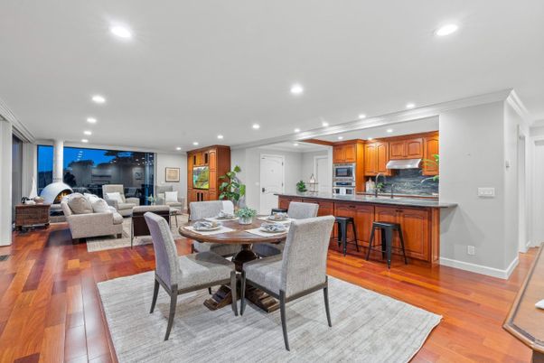 Dining room, Interior, Kitchen, Living room, Recessed Lighting, Wood Texture Flooring