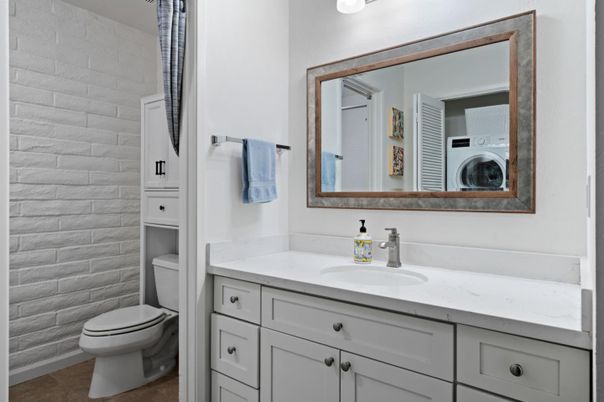 Bathroom, Interior, Stone Walls